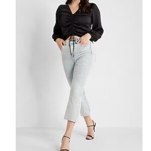 NWT Express high waisted raw hem  Women's Light Blue Jeans Sz 6